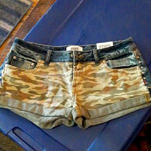 Victoria's Secret Pink Y2K Camo Shorts